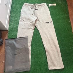 Essentials sweats (dark oat)