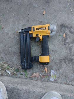 DeWalt Finish Nailer