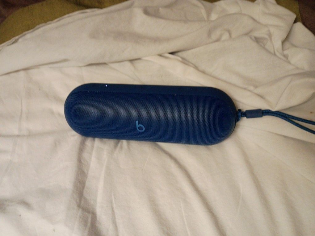 🔊 Blue Beats Pill Bluetooth Speaker – Great Sound, $50