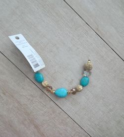 Faux Turquoise And Gold Wire Bracelet