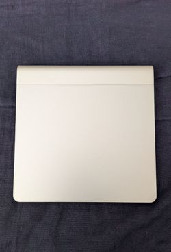 Apple Magic Trackpad A1339 Wireless Bluetooth — Excellent/Like New Condition, Tested & Working