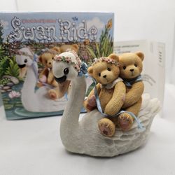 New 1998 Cherished Teddies SWAN RIDE Matt Vicki Love Boy Girl Couple box

Mint condition, never displayed 

MATT & VICKI  

Limited, special  figurine