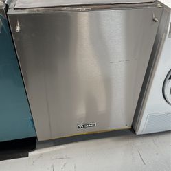 Viking 24” Dishwasher w/ Installed Professional Stainless Steel Panel
