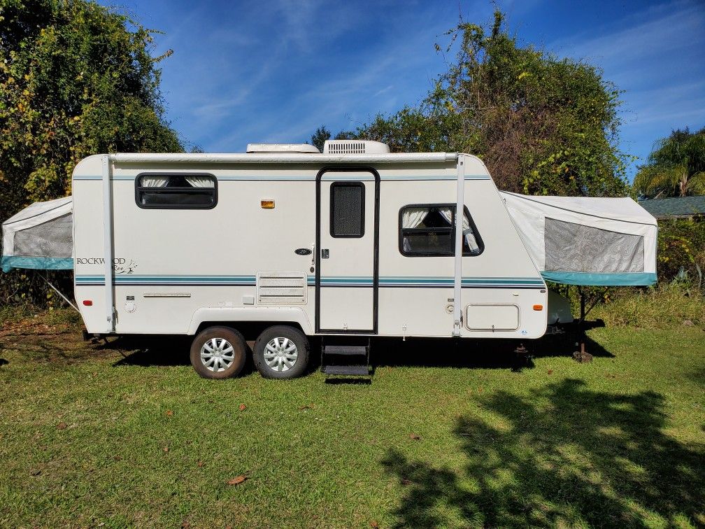 Camper 2001 Rockwood Roo