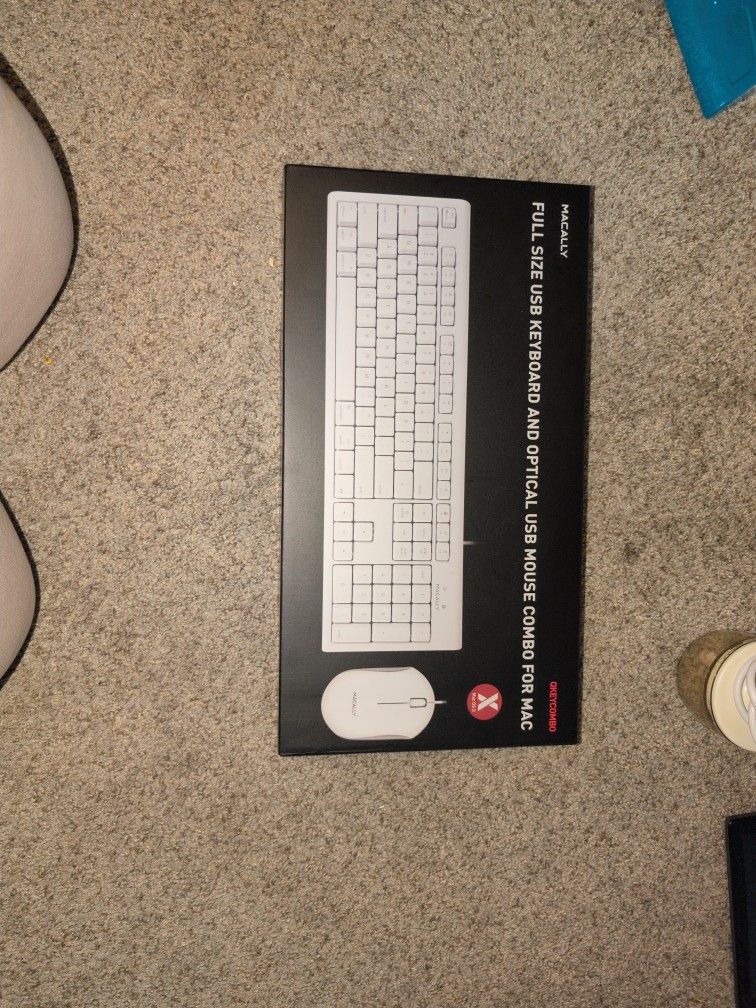 Brand New MAC USB MOUSE AND KEYBOARD