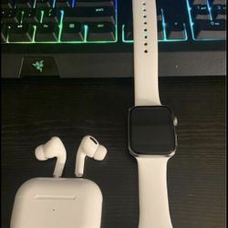 Smartwatch And Earbuds 