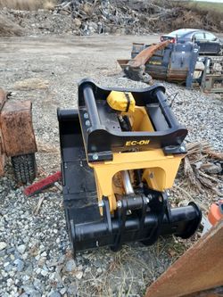 Engcon grapple