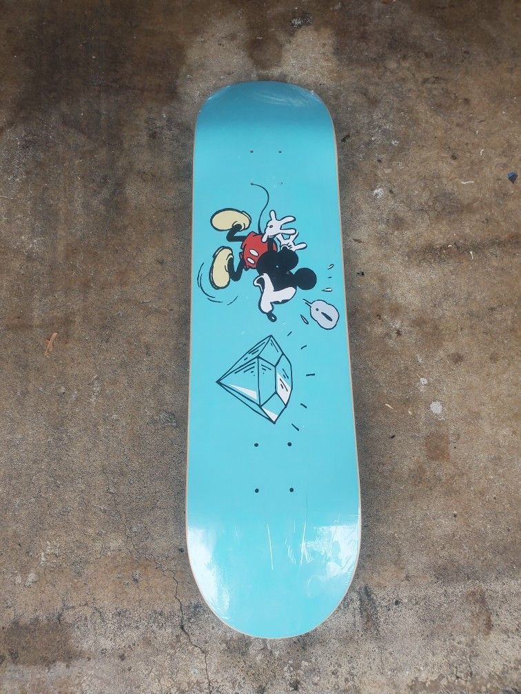 Diamond Supply Co. x Disney Mickey Mouse Exclusive Skateboard Deck RARE