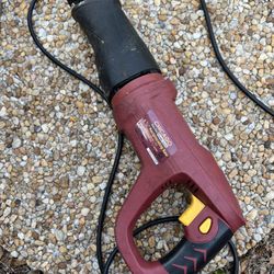 CHICAGO ELECTRIC 4 1/2" RECIPROCATING SAW WITH ROTATING HANDLE 