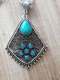 Vintage silver necklace, Turquoise stone and Swarovski Crystals.