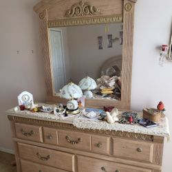 White Oak Dresser With Mirror