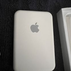 Magnetic Charger Apple AAA