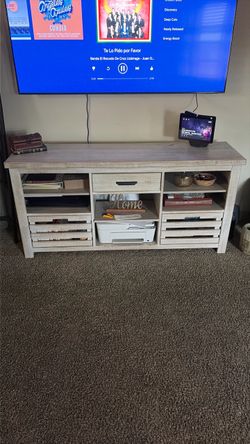 TV stand - Table