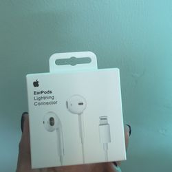 Earphones New 