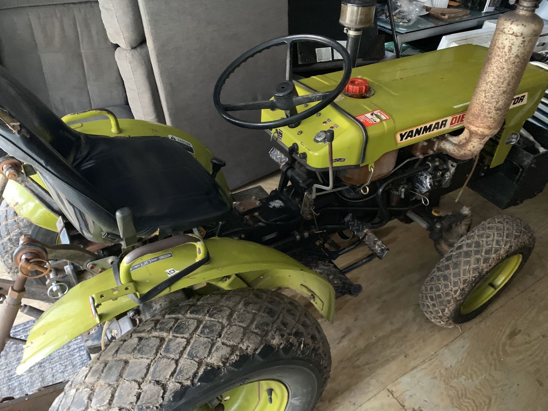 2600 Yanmar YM155D 4WD Diesel tractor with turf tires for Sale in Fort