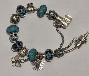 PANDORA BLUE BUTTERFLY. 925 Silver Charm BRACELET 