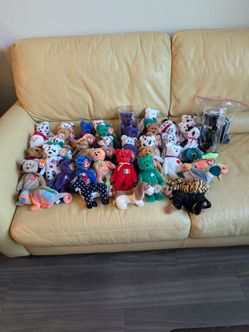 70 Vintage Rare Mint Ty Beanie Babies With Cases