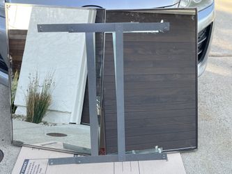 (2) Commercial Bathroom Mirrors 2’x3’ w/Mounting Brackets