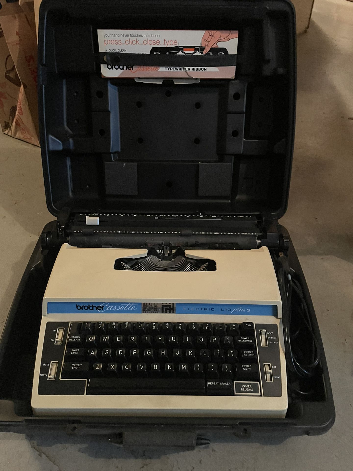 Typewriter- Brother L10