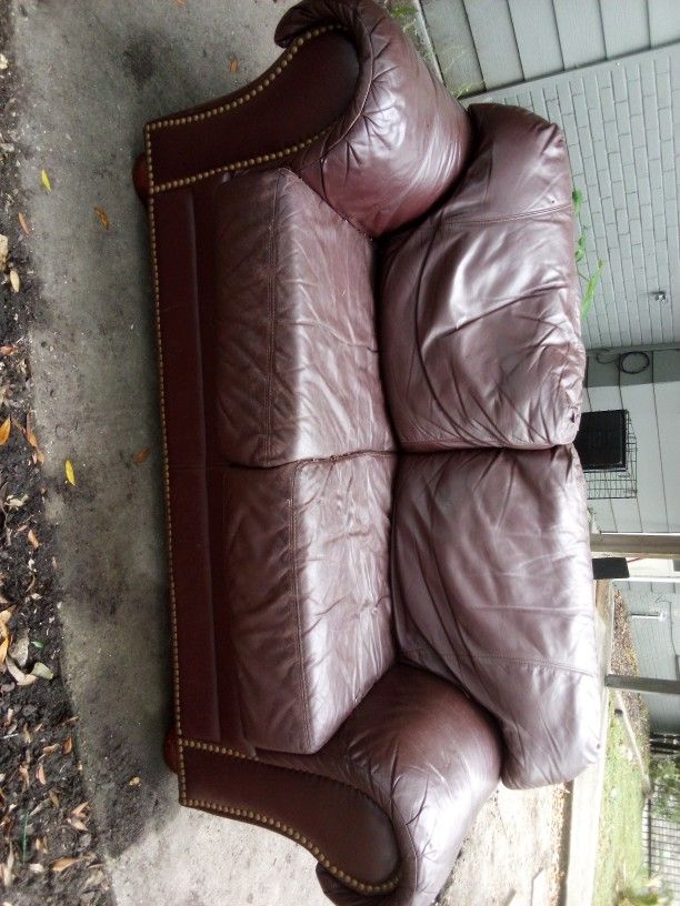 Couch Leather Two-seater