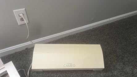 Silhouette CAMEO 5