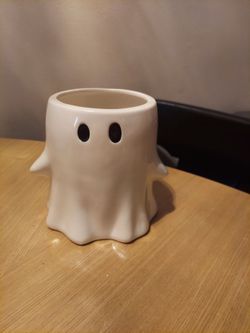 New Ghost planter ceramic Halloween