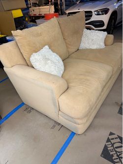 Tan loveseat like New