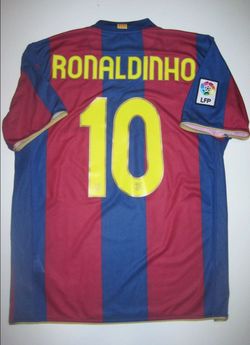 Ronaldinho Barcelona 2007-08 Home Jersey (Final Season)