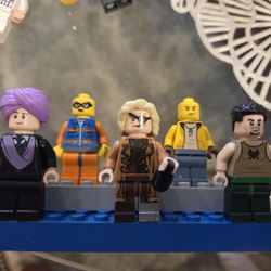 Lego Minifigure Lot 4 (Qty5)