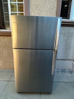3 MONTHS WARRANTY 33x31x66 WHIRLPOOL REFRIGERATOR SILVER 21cuft