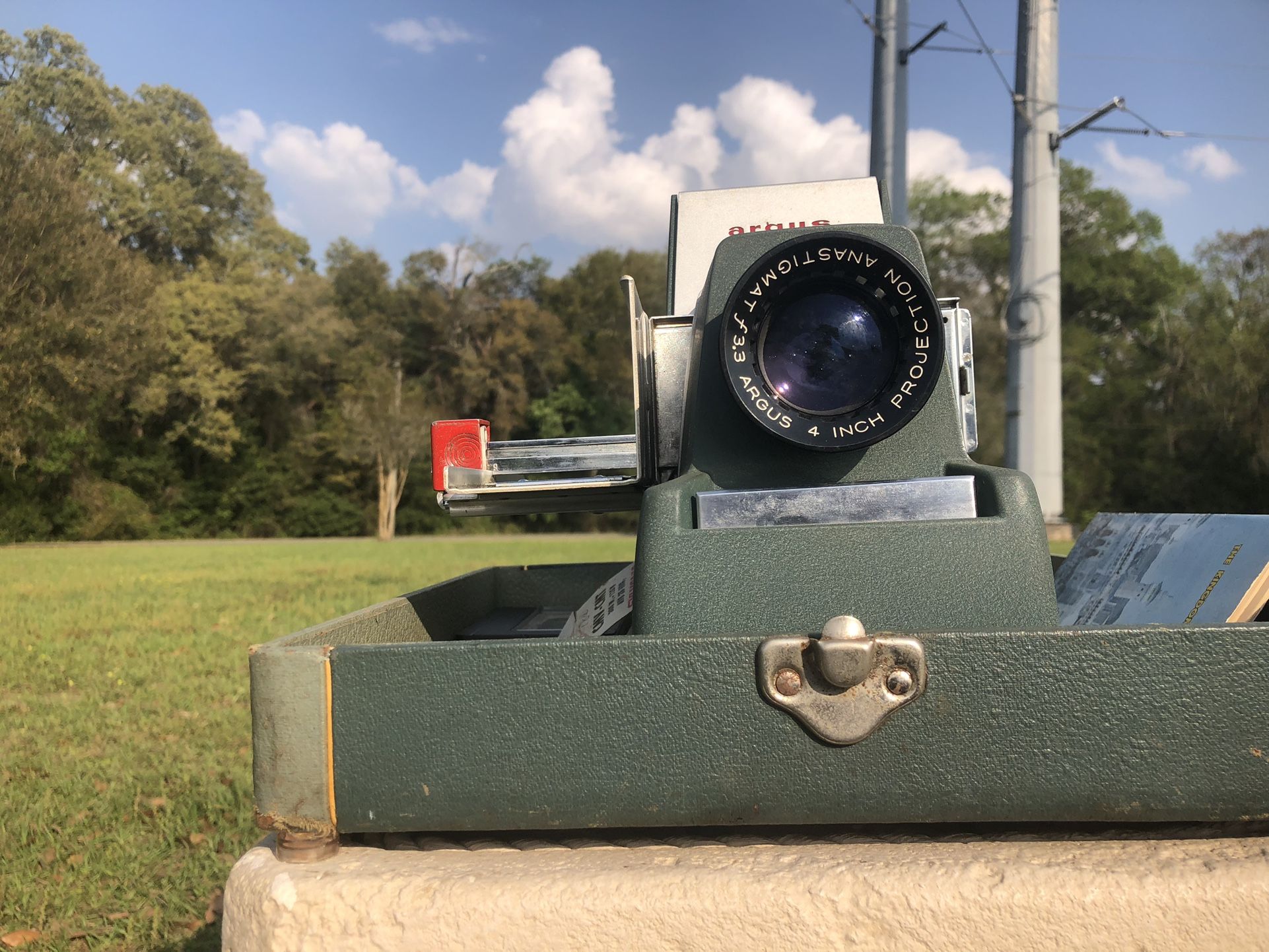 Vintage Argus 300 Slide Projector