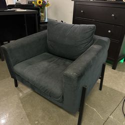 Accent Chair Serving Two