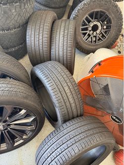 285/45/22 Pirelli tires