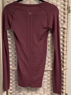 Lululemon Long Sleeves Shirts Size 4