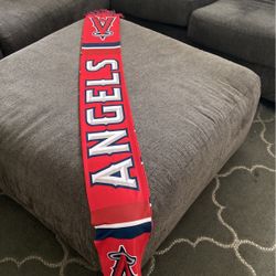 Angels Scarf