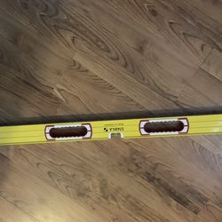 Type 196 stabila Level