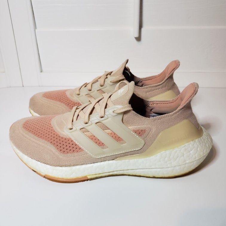 Women's Adidas Ultraboost 21 Halo Bush