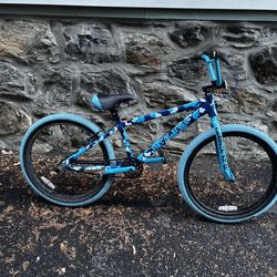 Blue Camo 24”  2022 SoCal Flyer