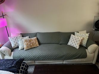 LargeBoucle sofa set with ottoman 115.7”