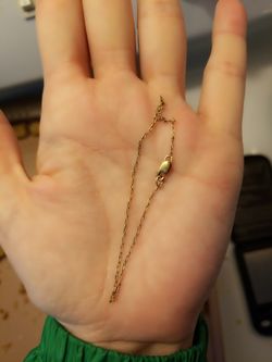 Gold small bracelet