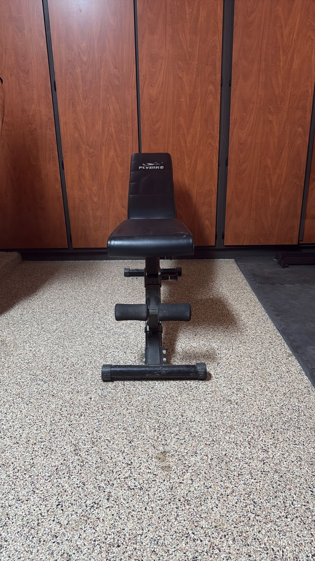 Flyers Weight Bench