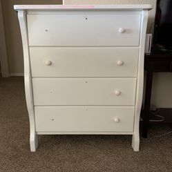 White 4 Drawers Dresser 