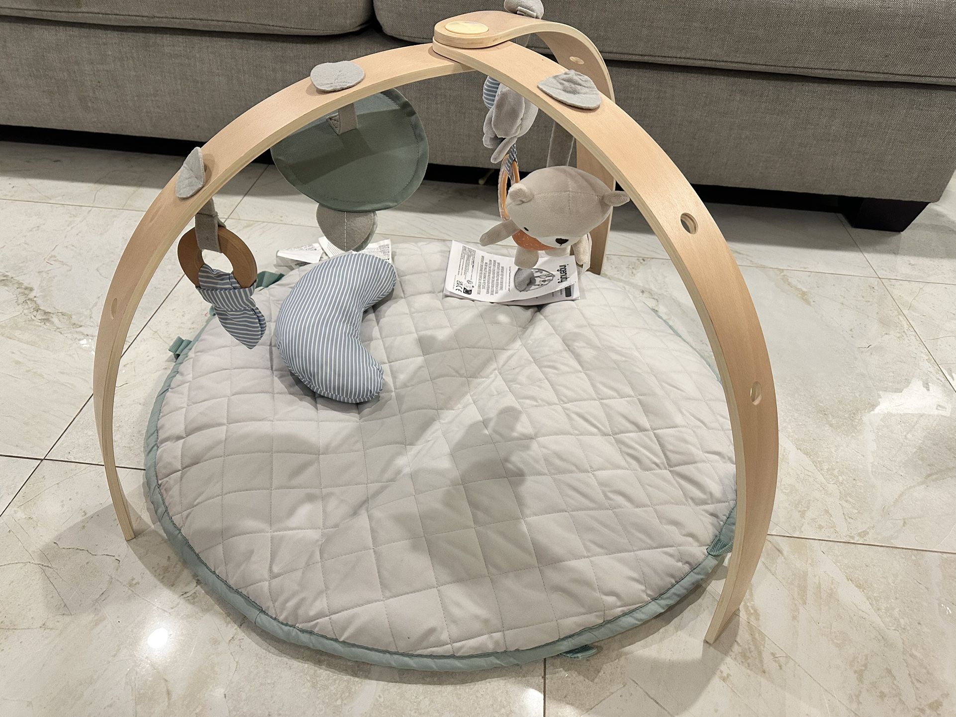 Ingenuity Cozy Spot Reversible Duvet Activity Gym