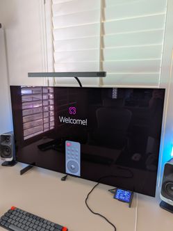 LG C3 42" OLED TV 4K 120hz