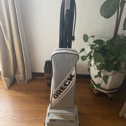 Oreck Stand-Up Vacuum Cleaner