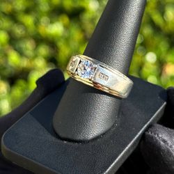 925 sterling silver Ring with CZ stone 1.35CTW size 10