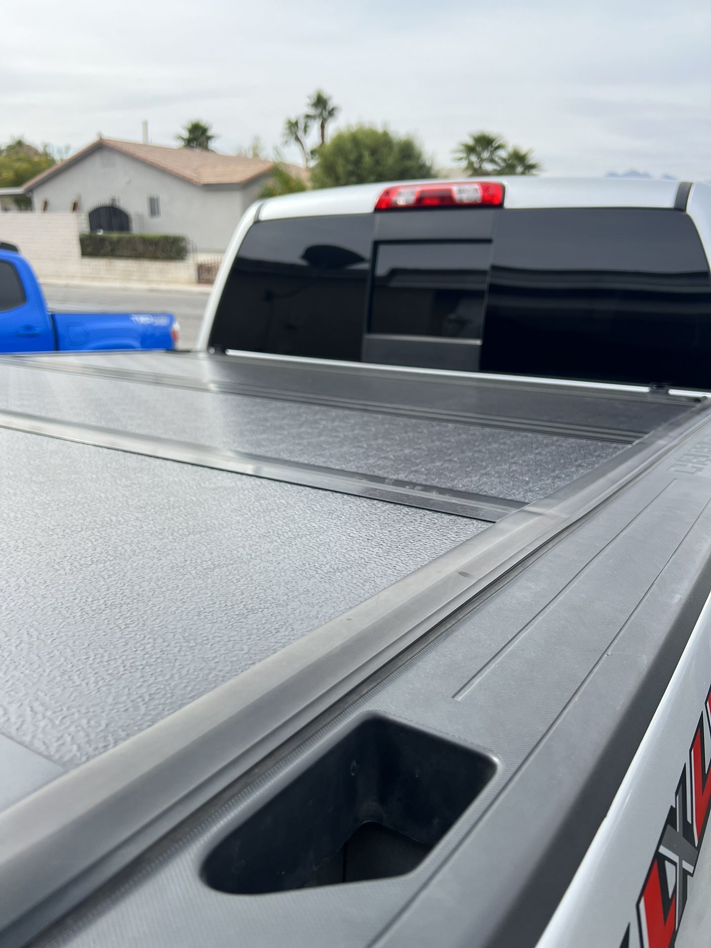 Bakflip Tonneau Cover 900 OBO for Sale in North Las Vegas, NV OfferUp