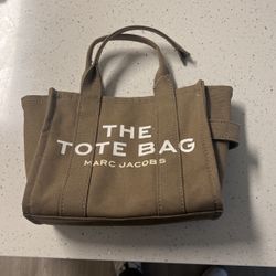 Marc Jacob’s Canvas Bag 