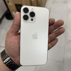 iPhone 13 Pro Max Unlocked 256GB! Finance For $50 Down Payment!!