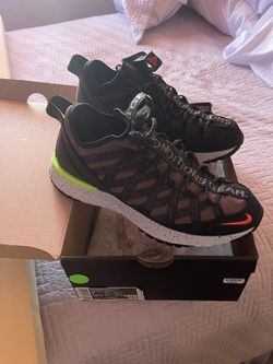 Nike ACG , Active Running Shoe Men’s 9